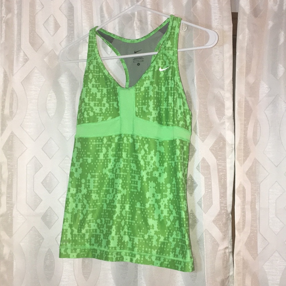 Sports tank